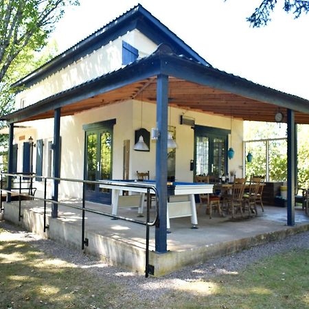Modern Holiday Home Near The Forest Saint-Honore-les-Bains Ngoại thất bức ảnh