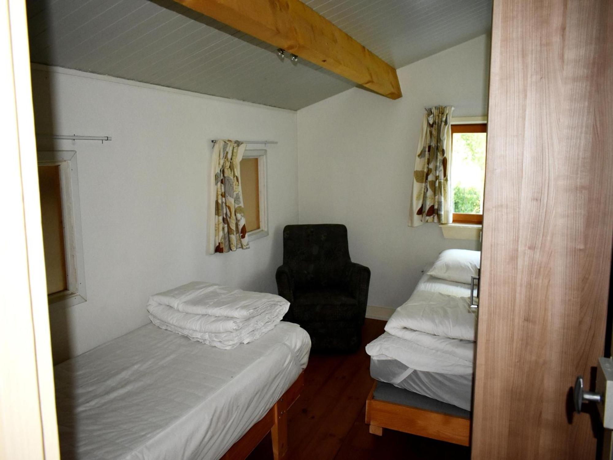 Modern Holiday Home Near The Forest Saint-Honore-les-Bains Ngoại thất bức ảnh