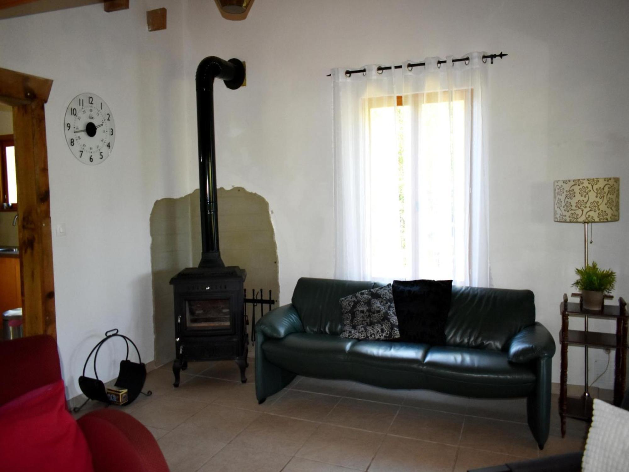 Modern Holiday Home Near The Forest Saint-Honore-les-Bains Ngoại thất bức ảnh